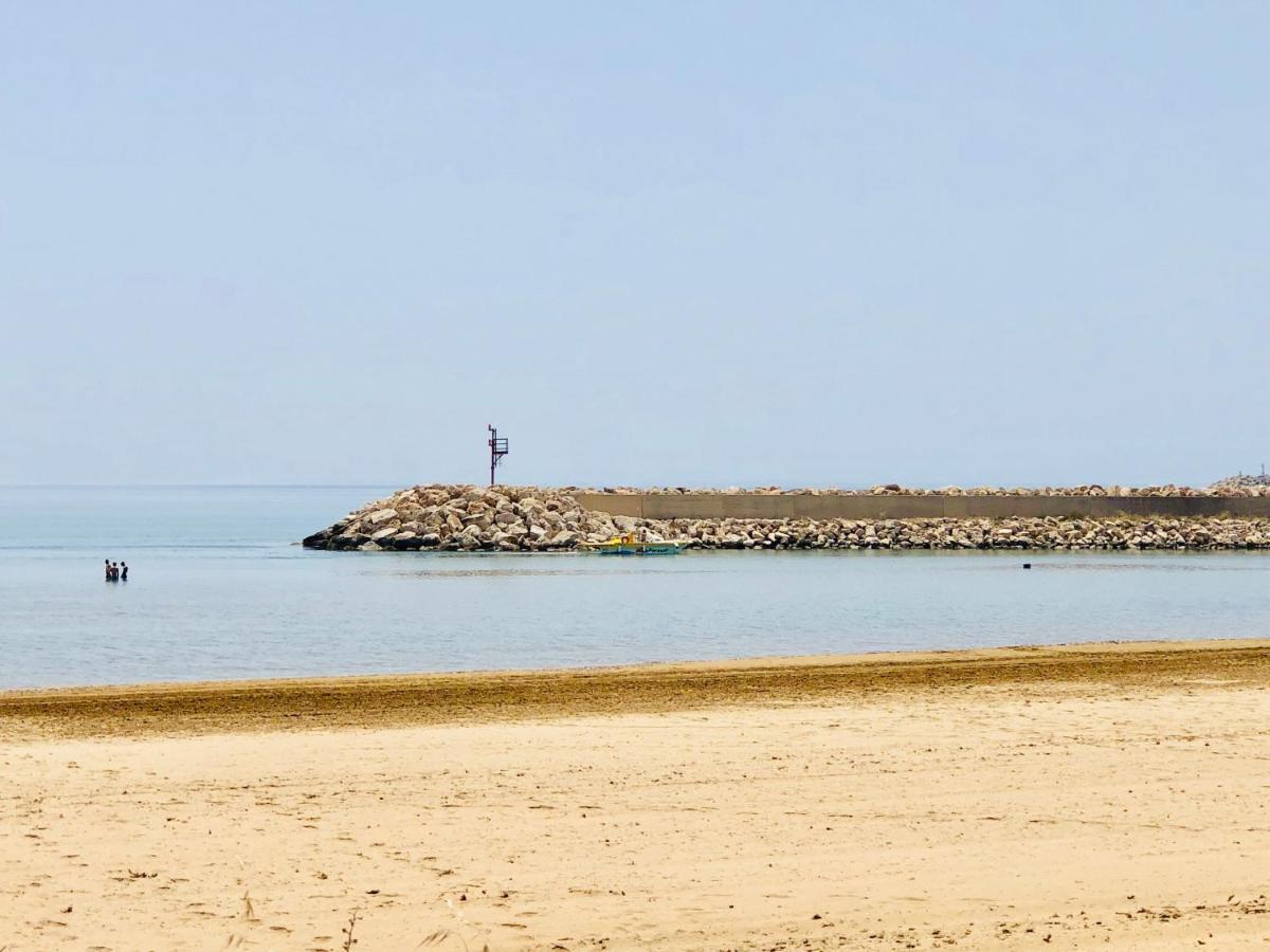 Sea Beach Поццалло Экстерьер фото